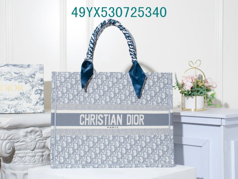 Christian Dior Luxury Bag - The Tote   403