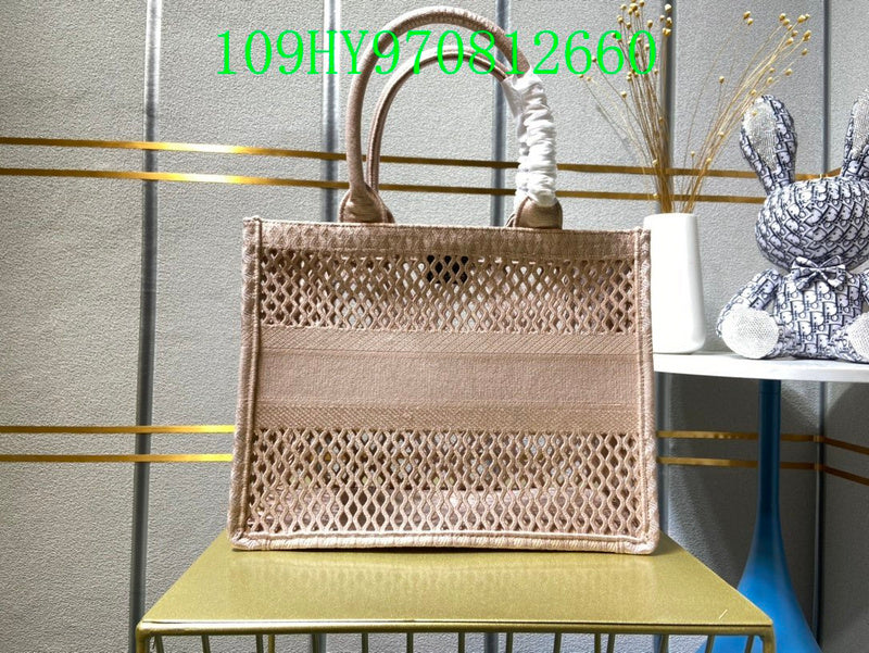 Christian Dior Luxury Bag - The Tote   266