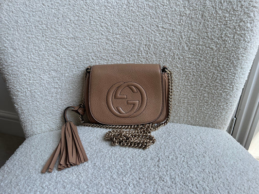 Gucci Rose Beige Mini Soho Chain Crossbody Flap Bag