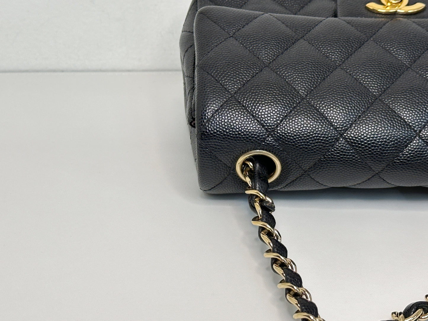 Chanel Caviar Quilted Mini Rectangular Flap black GHW 2449 holo card
