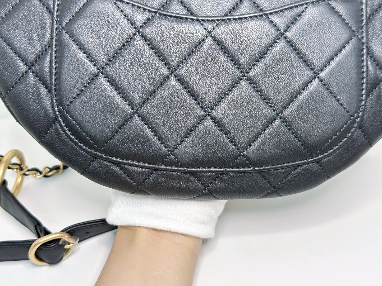 CHANEL 19A BLACK ALL ABOUT CHAINS PEARL FANNY PACK BAG GHW 2806 holo card