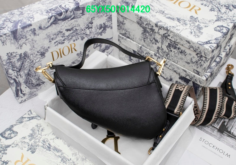 Christian Dior Luxury Bag - The Tote   551