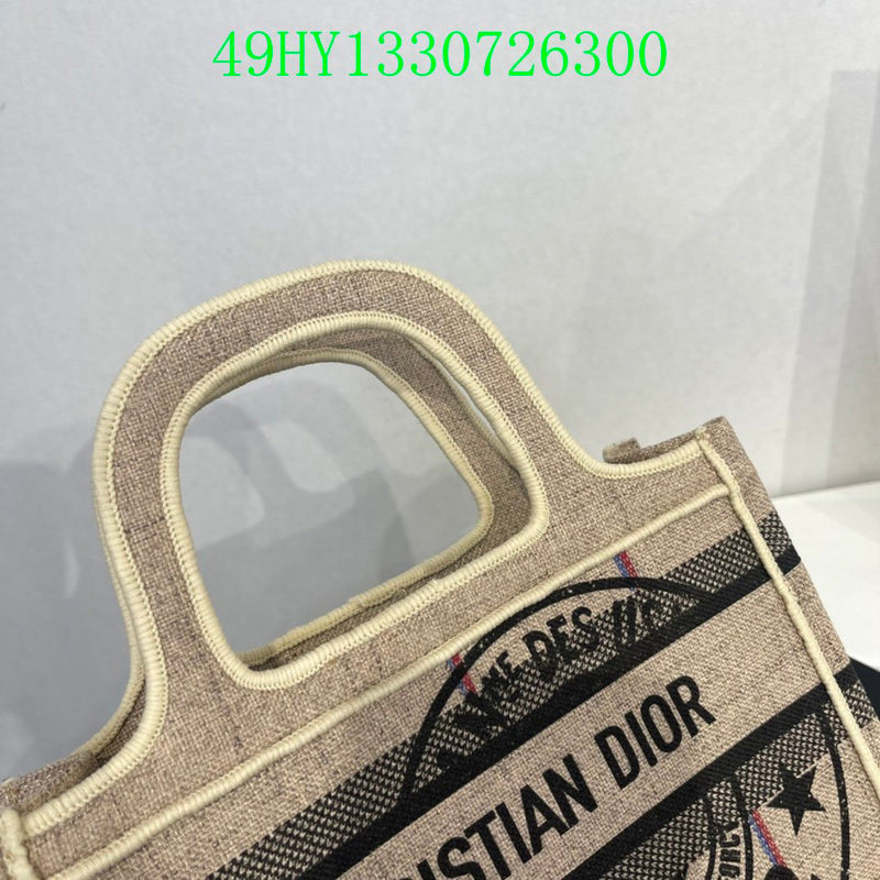 Christian Dior Luxury - The Tote   398