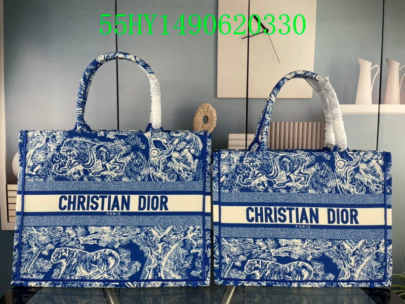 Christian Dior Luxury Bag - The Tote   190