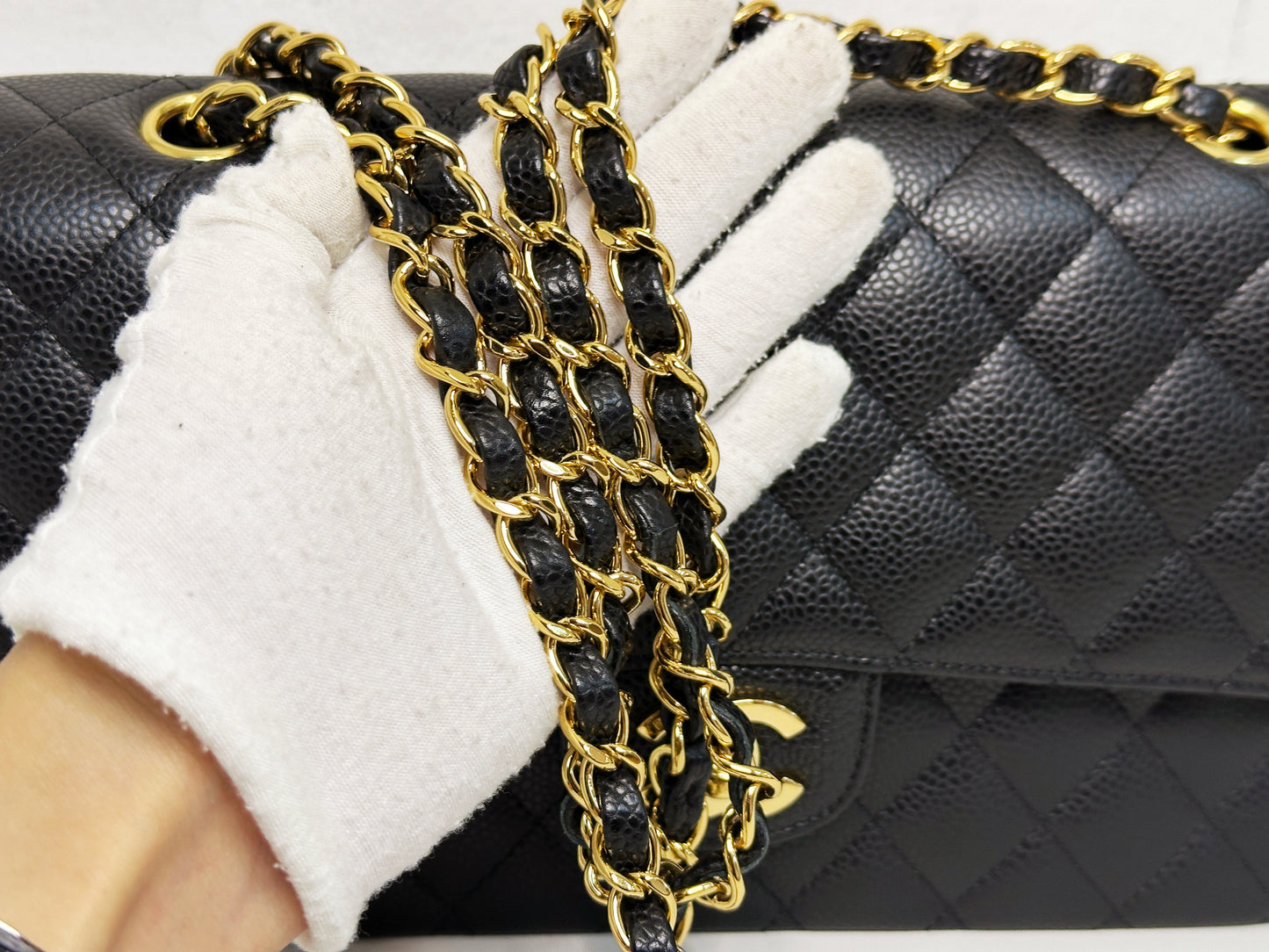 CHANEL Classic Double Flap Medium Shoulder Bag Black Caviar 24k GHW 1125 holo card