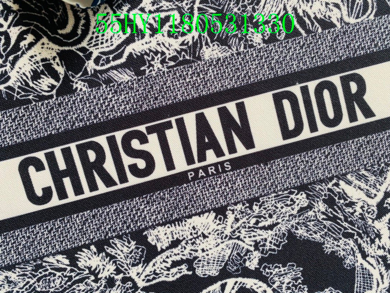 Christian Dior Luxury Bag - The Tote   246