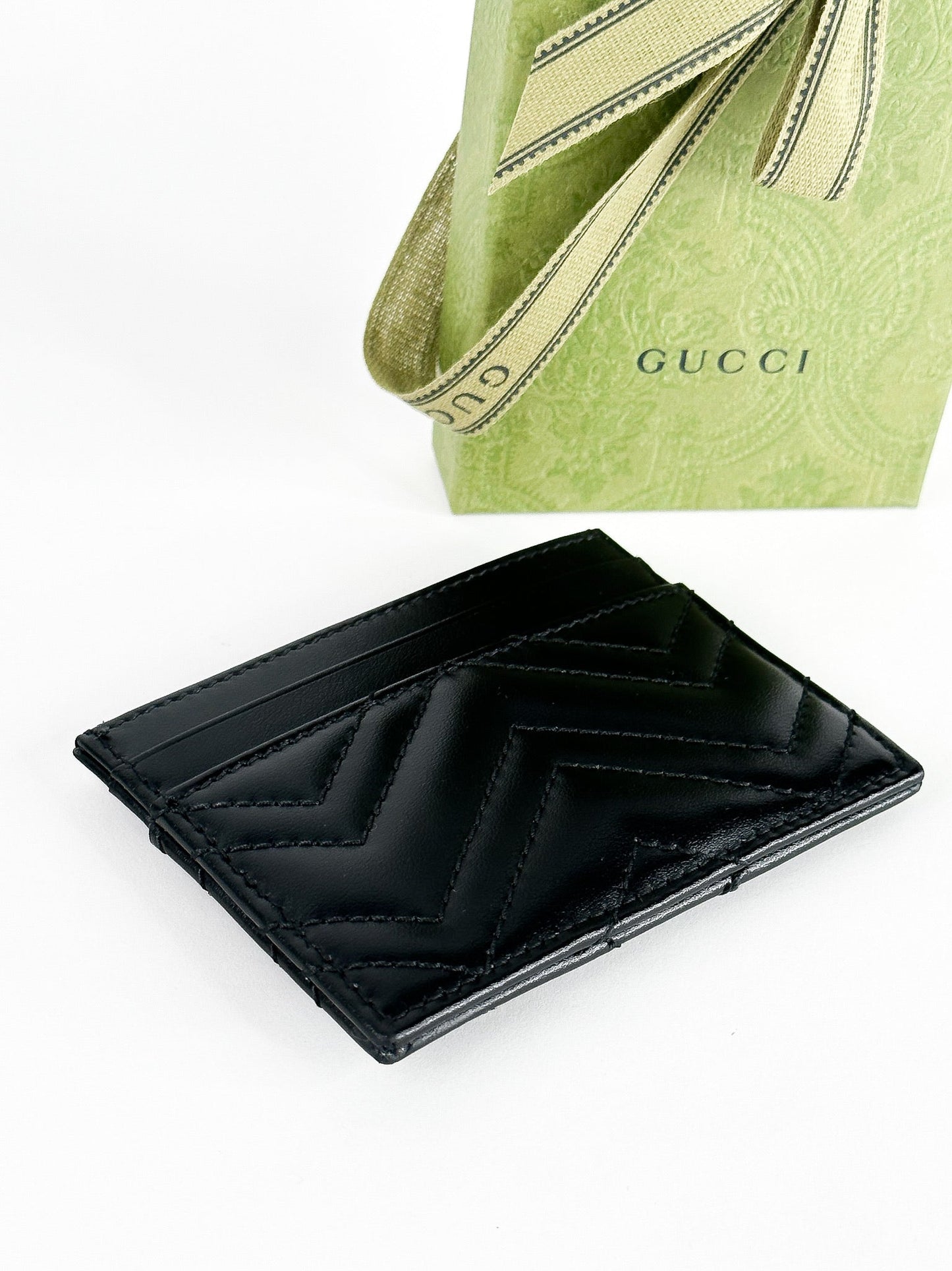 Gucci GG Marmont Leather Card Holder