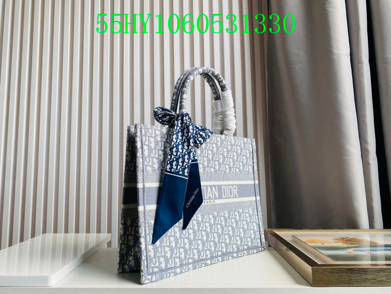 Christian Dior Luxury Bag - The Tote   258