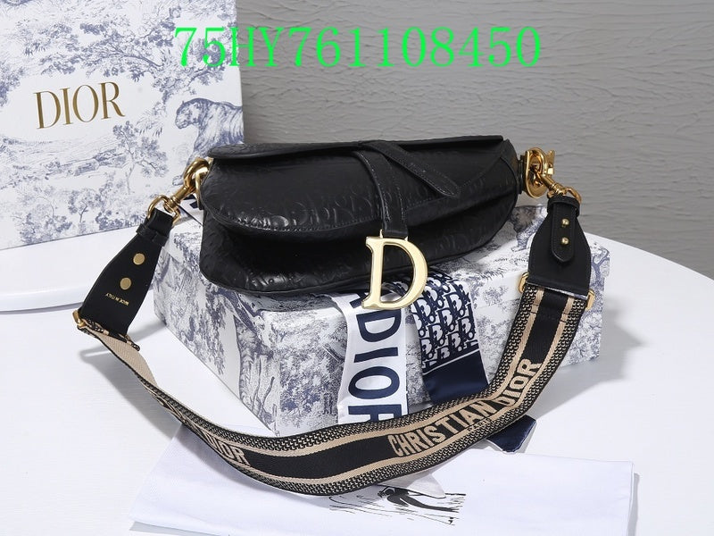 Christian Dior Luxury Bag - The Tote   492