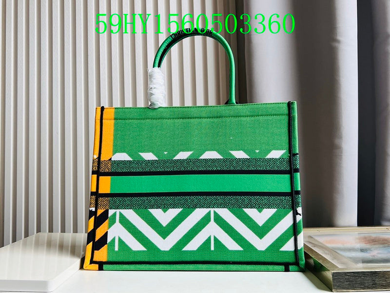 Christian Dior Luxury Bag - The Tote   283