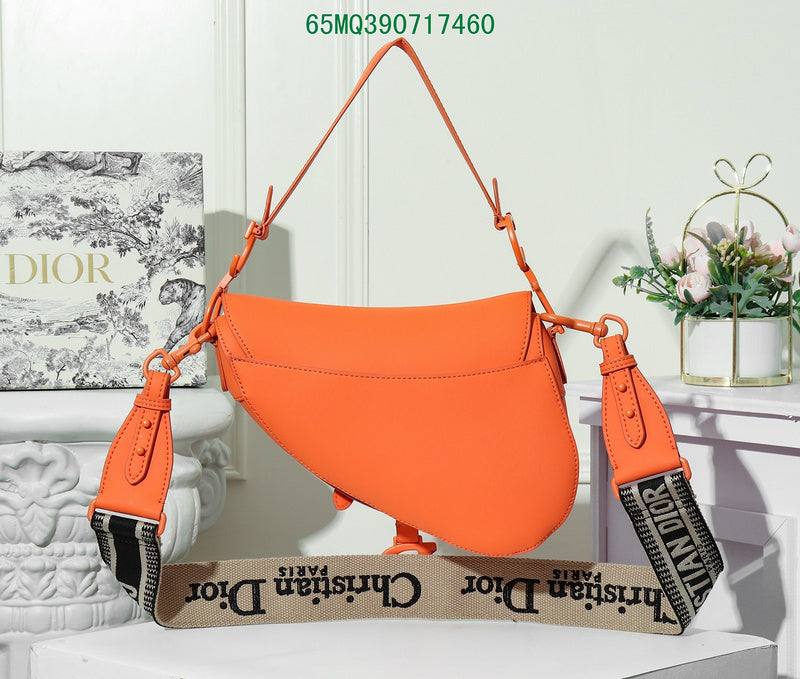 Christian Dior Luxury - The Tote   591