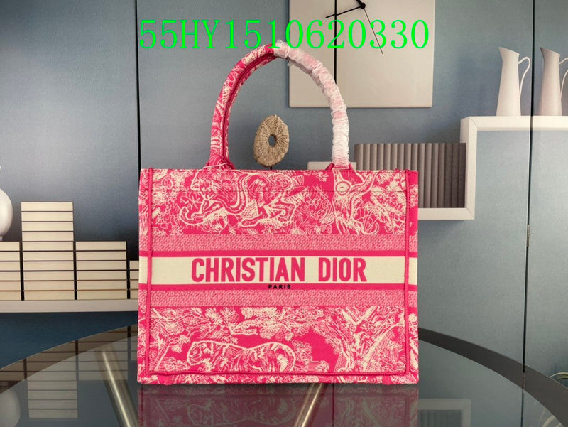 Christian Dior Luxury Bag - The Tote   189
