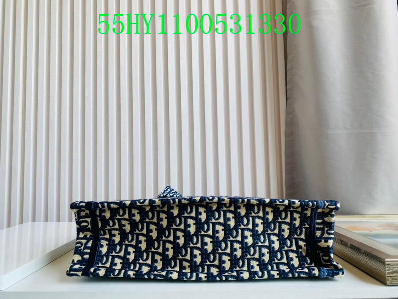 Christian Dior Luxury Bag - The Tote   251