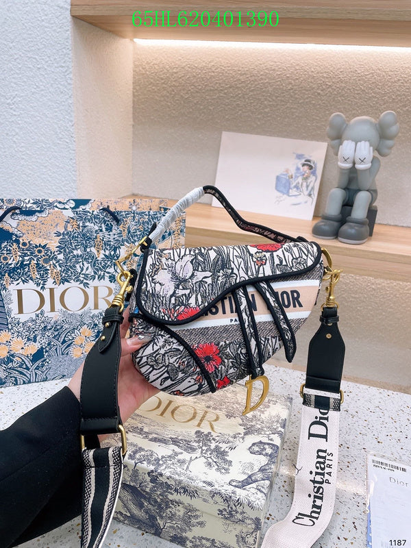 Christian Dior Luxury Bag - The Tote   464