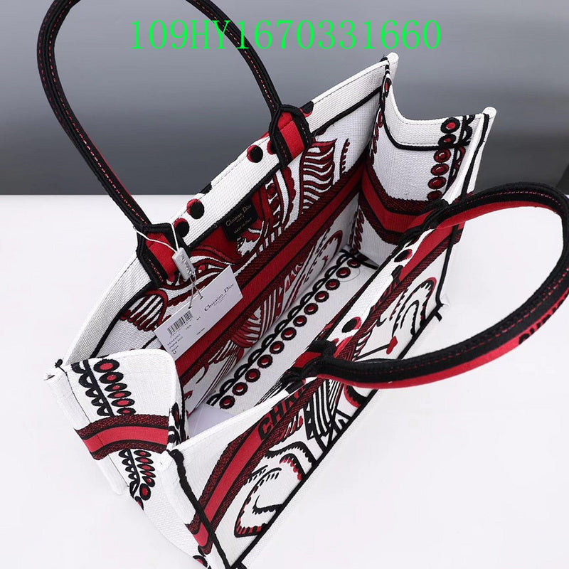 Christian Dior Luxury Bag - The Tote   309