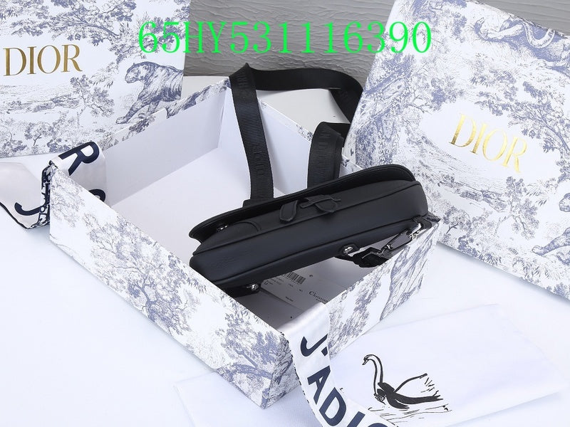 Christian Dior Luxury Bag - The Tote   488