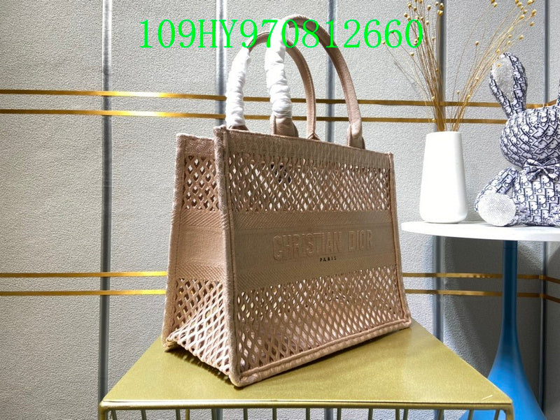 Christian Dior Luxury Bag - The Tote   266