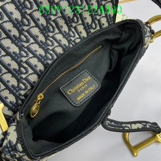 Christian Dior Luxury Bag - The Tote   490