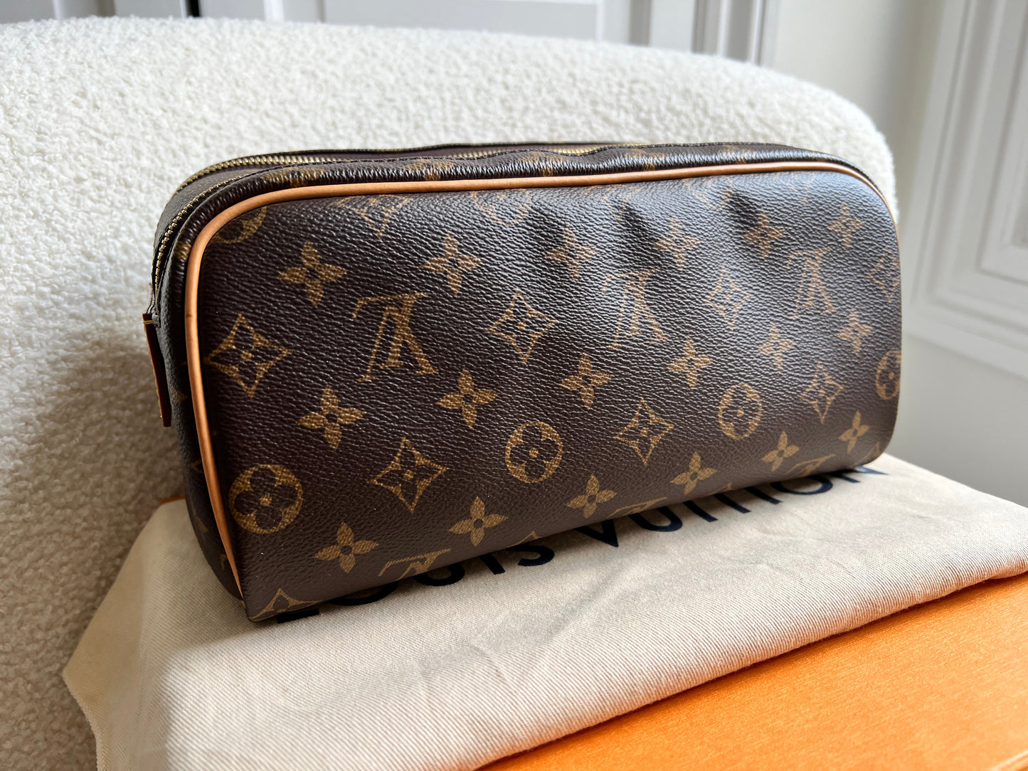 Louis Vuitton Dopp Kit Toilet Pouch Monogram (RRP £755)