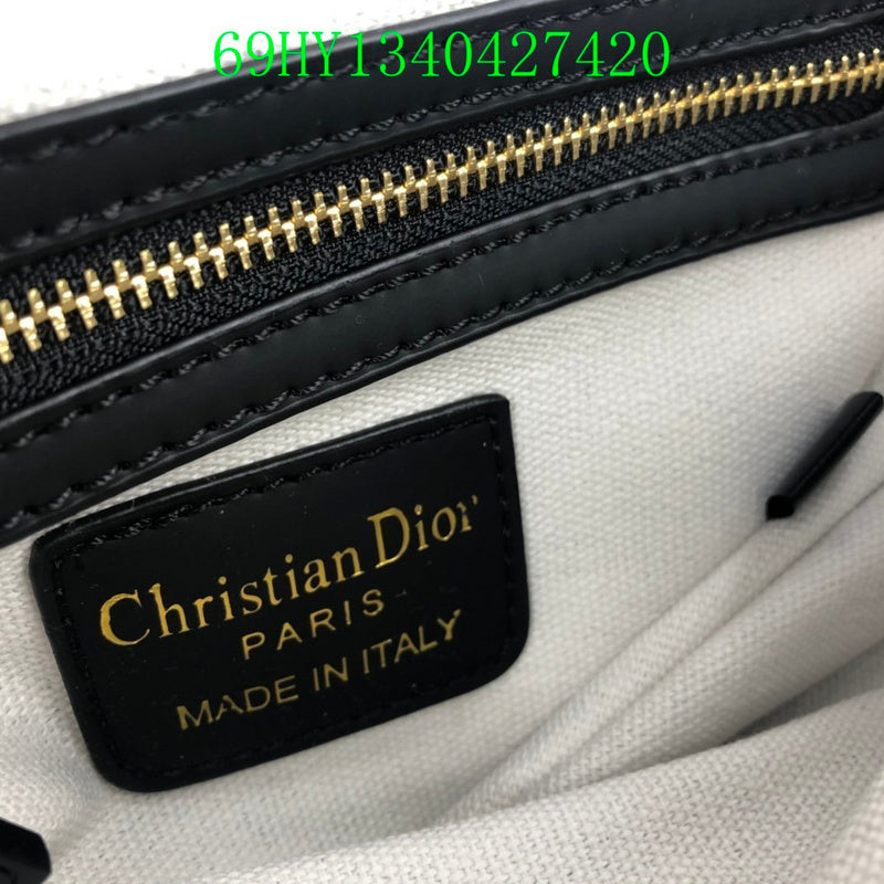 Christian Dior Luxury Bag - The Tote   454