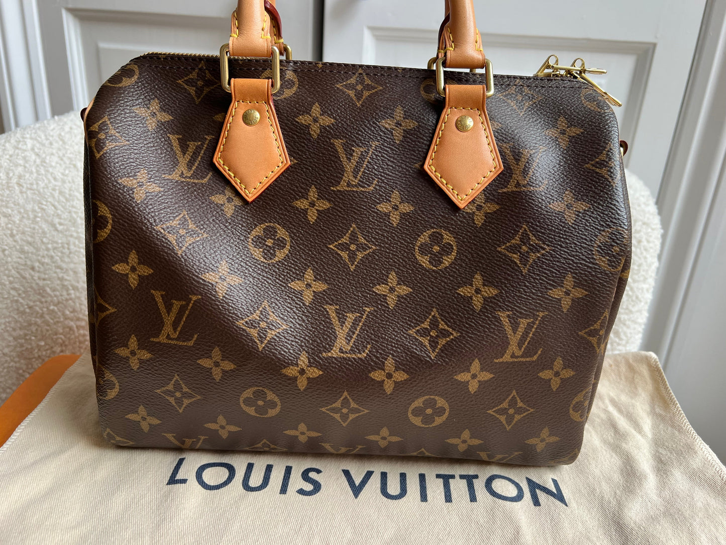 Louis Vuitton Speedy 25 Bandouliere Monogram (RRP £1,420)