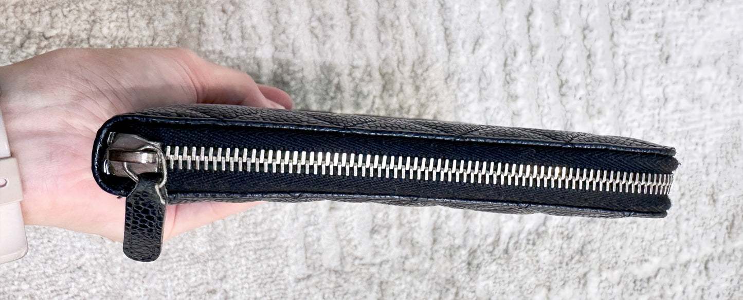 CHANEL Caviar Quilted Zip Around Notebook Agenda Cover Black