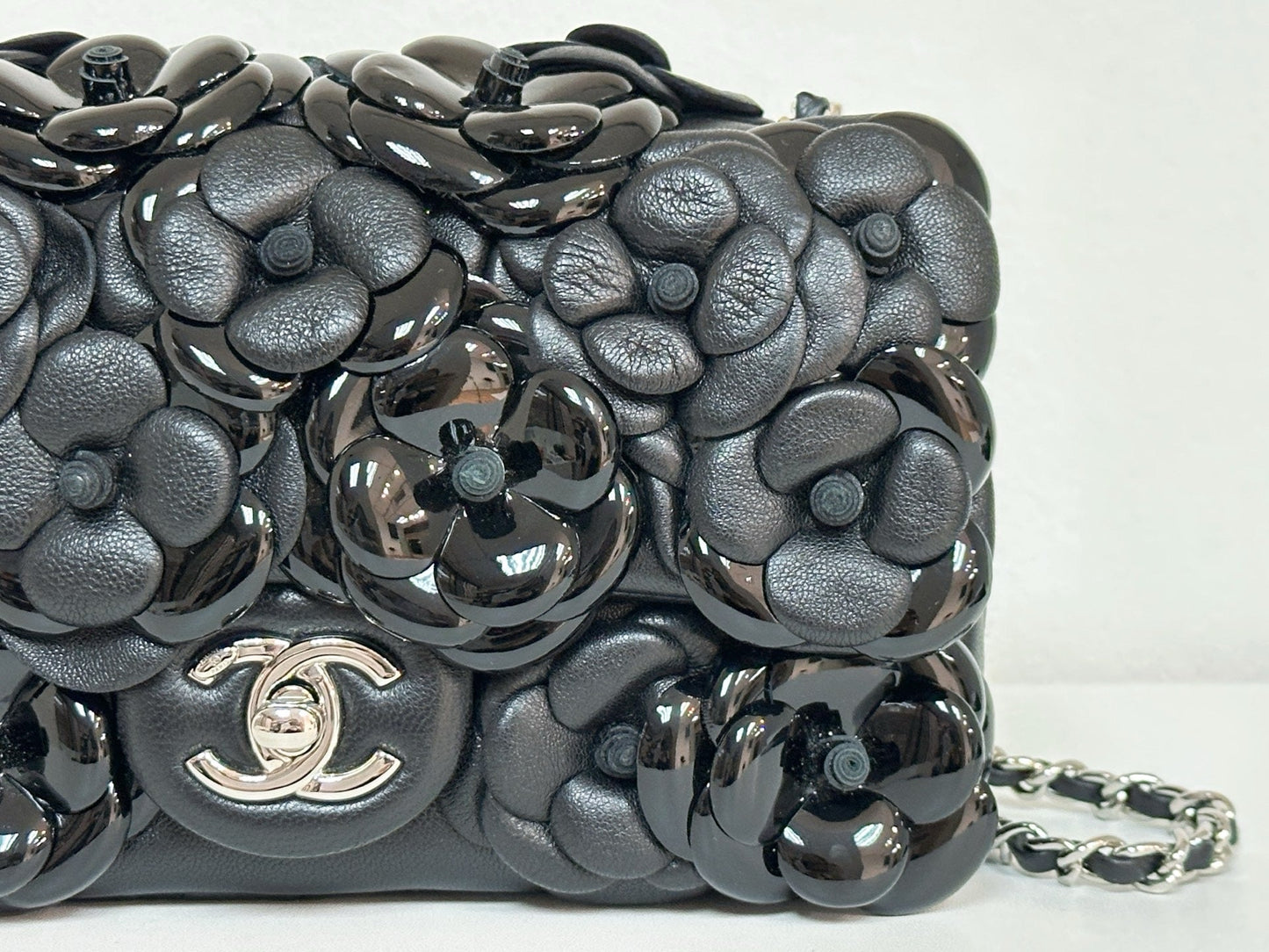 CHANEL Camellia Lambskin Patent Around Flap Crossbody Bag holo card 2246