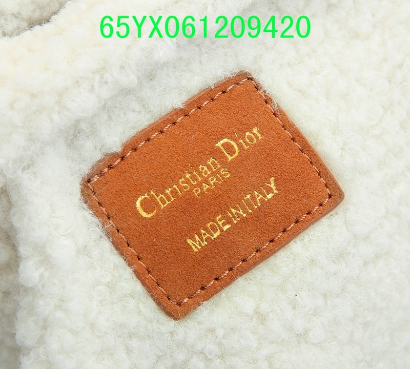 Christian Dior Luxury Bag - The Tote   540