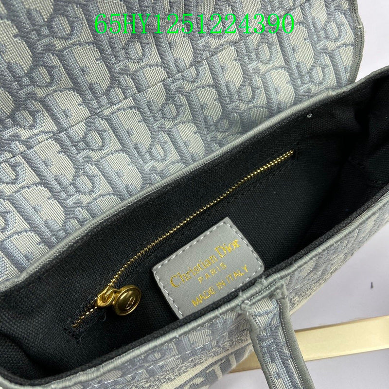 Christian Dior Luxury Bag - The Tote   485