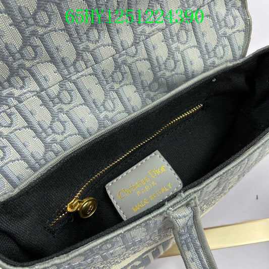 Christian Dior Luxury Bag - The Tote   485