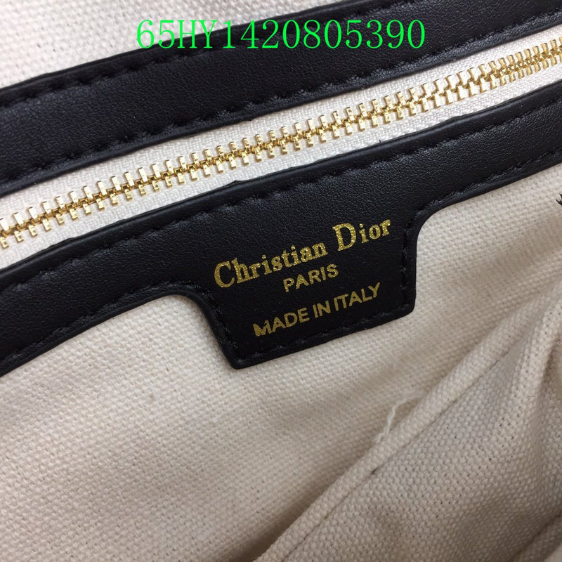 Christian Dior Luxury Bag - The Tote   505