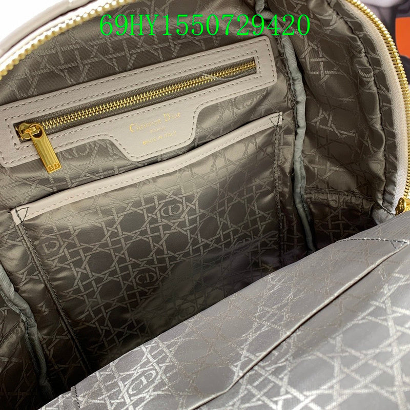 Christian Dior Luxury - The Tote   749