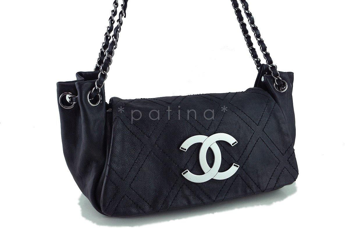 Chanel Black Diamond Stitch Jumbo Accordion Classic Flap Bag