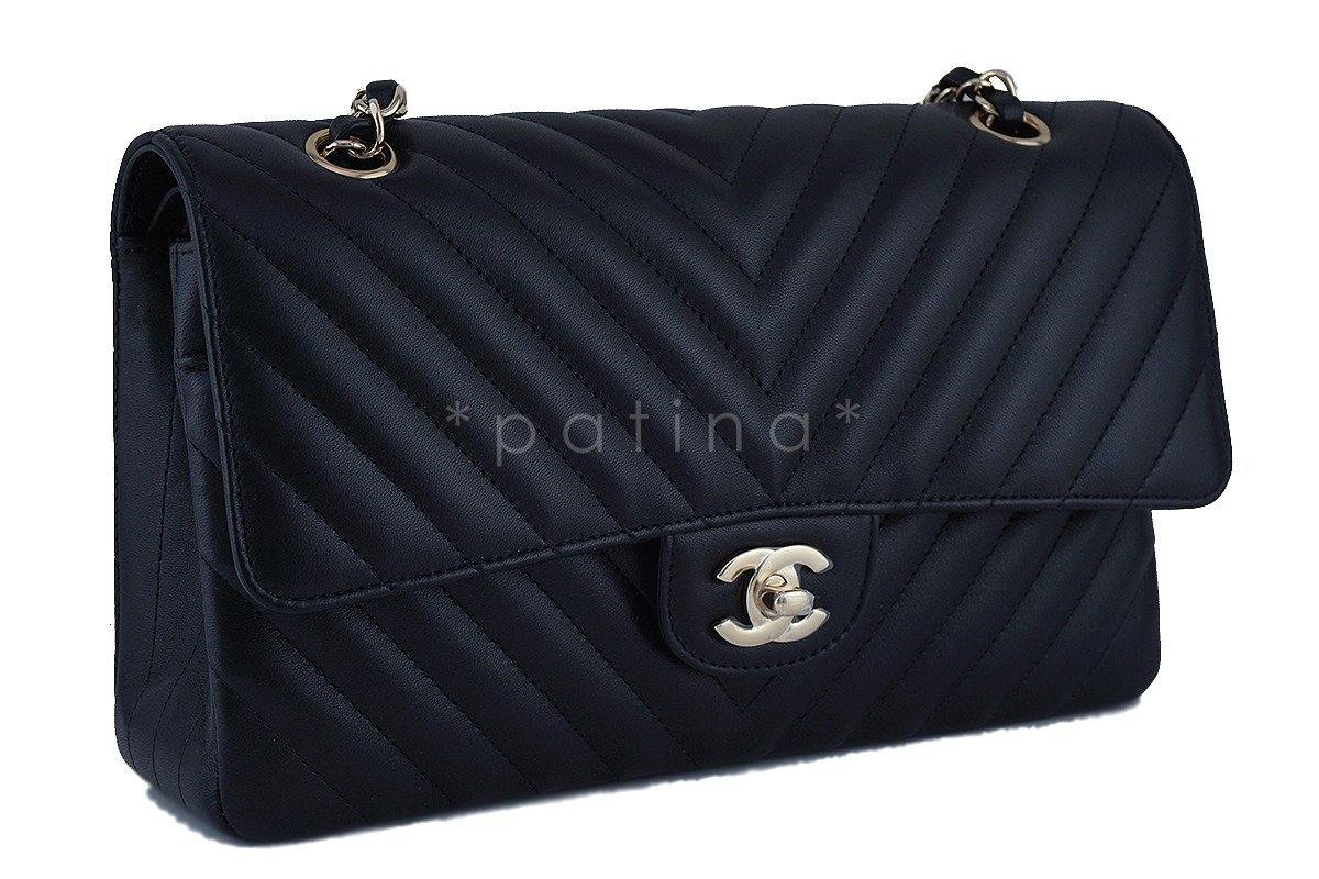 NWT 17S Chanel Black Chevron Medium Classic 2.55 Double Flap Bag GHW