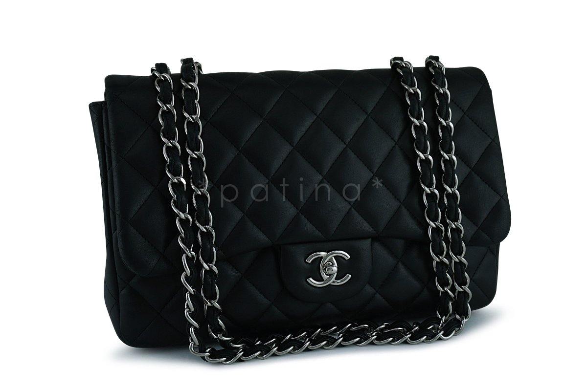 Chanel Black Lambskin Jumbo 2.55 Classic Flap Bag SHW