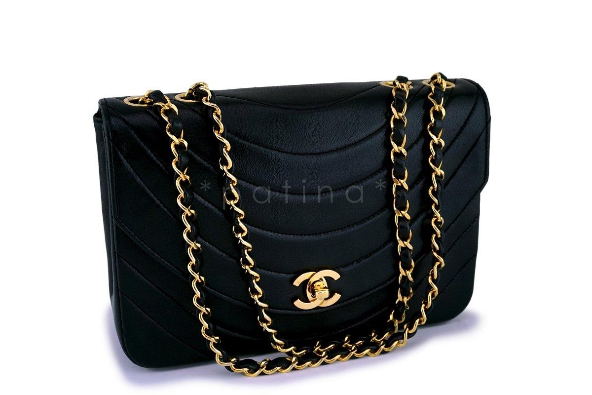 Rare Chanel Vintage Lambskin Classic Flap Bag 24k GHW