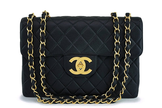 Pristine Chanel 1997 Vintage Black Caviar Jumbo Classic Flap Bag 24k GHW