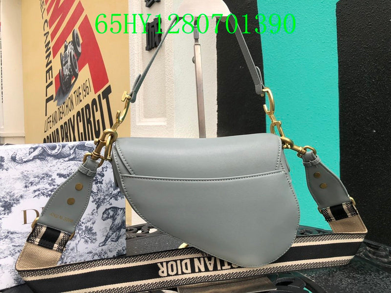 Christian Dior Luxury Bag - The Tote   513