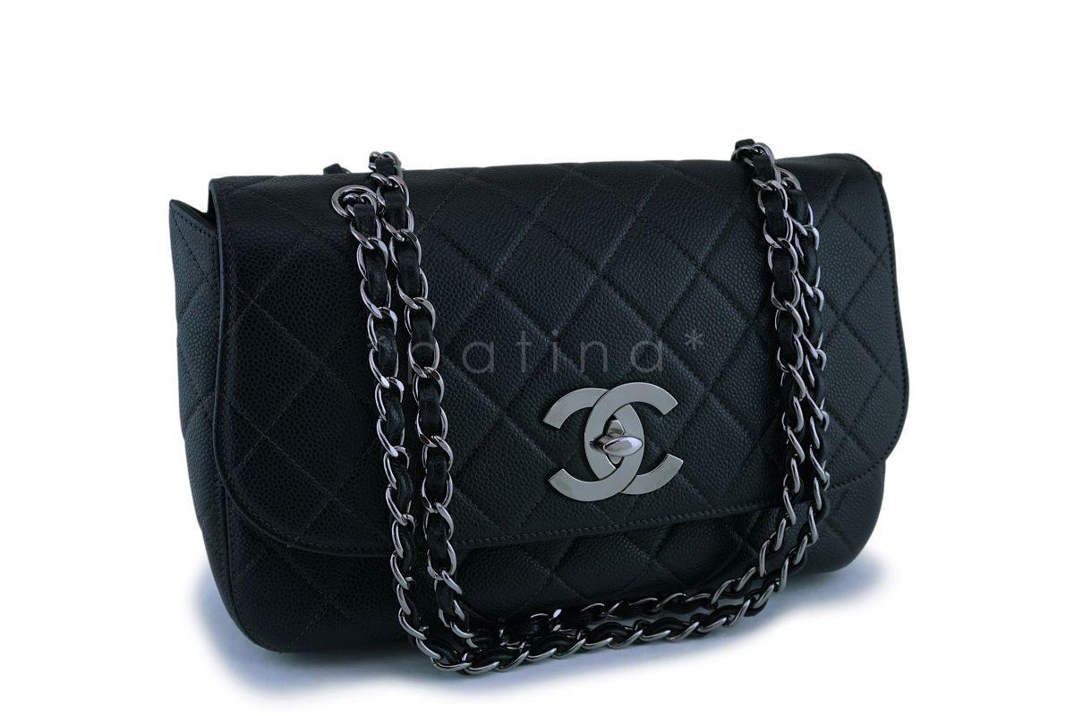 Rare Chanel Vintage Black Caviar Jumbo Classic Flap Bag RHW