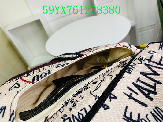 Christian Dior Luxury Bag - The Tote   539