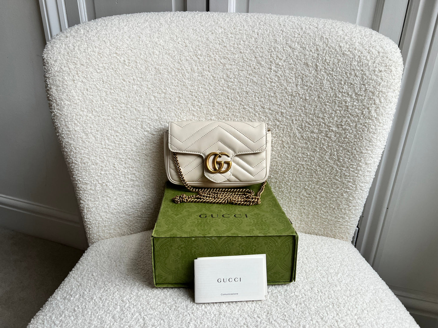 Gucci GG White Marmont Super Mini Shoulder Bag (RRP £1080)