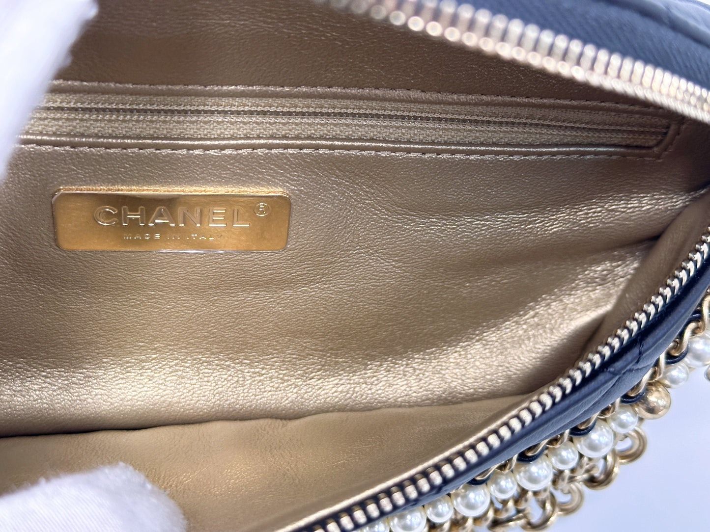 CHANEL 19A BLACK ALL ABOUT CHAINS PEARL FANNY PACK BAG GHW 2806 holo card