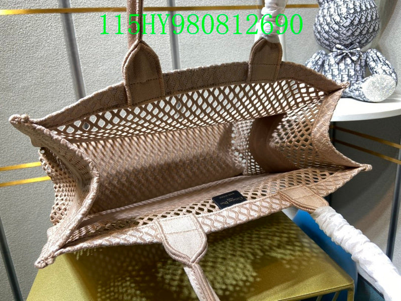 Christian Dior Luxury Bag - The Tote   270