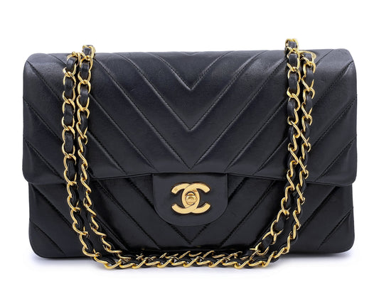 Chanel 1991 Vintage Black Chevron Medium Classic Double Flap Bag 24k GHW