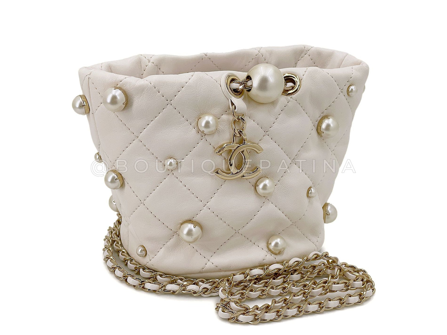 Chanel Cream Mini Pearl Bucket Bag 09H (excellent)