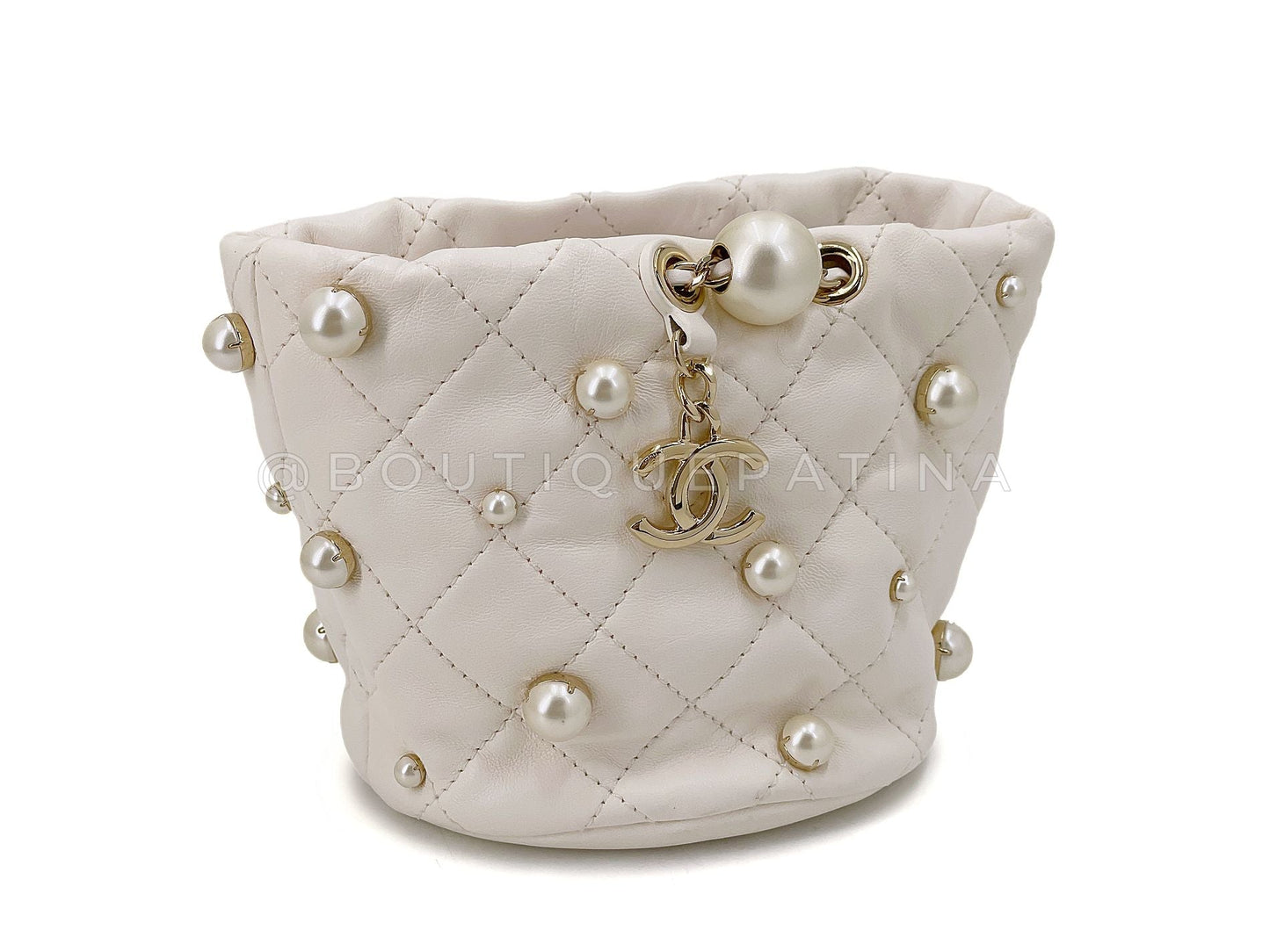 Chanel Cream Mini Pearl Bucket Bag 09H (excellent)