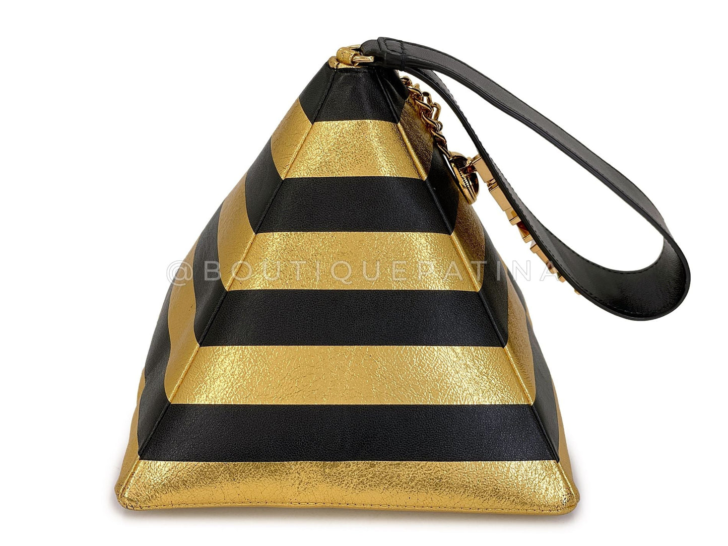 Chanel 19A Egypt Gold Black Leather Pyramid Evening Minaudière Clutch Bag Paris-New York OE9