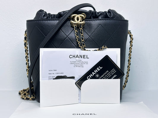 Chanel Drawstring Bucket Bag Quilted Black Caviar Aged Gold Hardware 3088 holo card