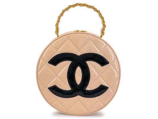 Chanel 95P Vintage "Barbie" Round Vanity Bag Beige Patent 24k GHW E0R