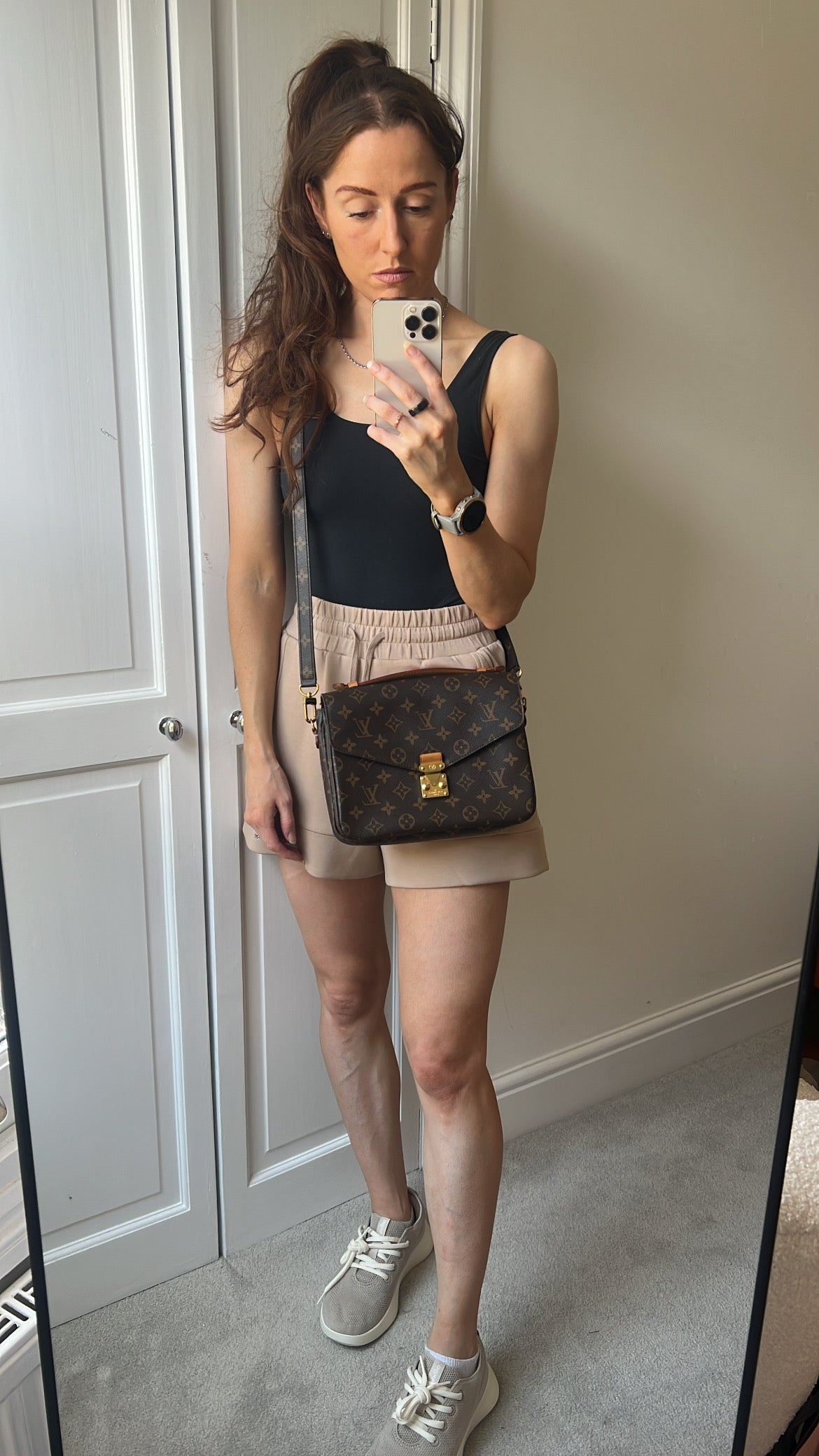 Louis Vuitton Pochette Metis Monogram (RRP £2,020)